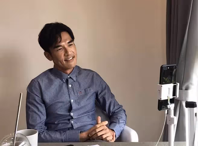悲慟!《麻辣》41歲男星哽咽「姊姊抗癌6年離世」 他一路陪伴「許願終生吃素」:學佛願她好走