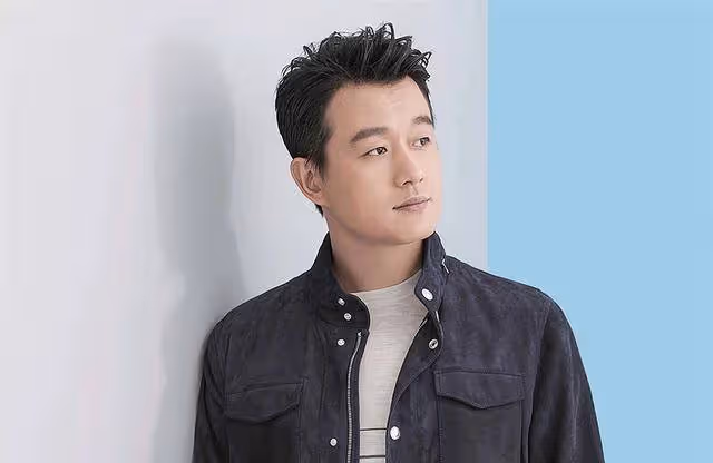 出道21年對大學老師一見鍾情,結婚12後,如今兩個女兒都是高級臉