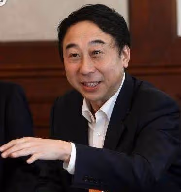 曾與牛群馮鞏齊名,成名後甩師傅,侮辱黃家駒,如今銷聲匿跡