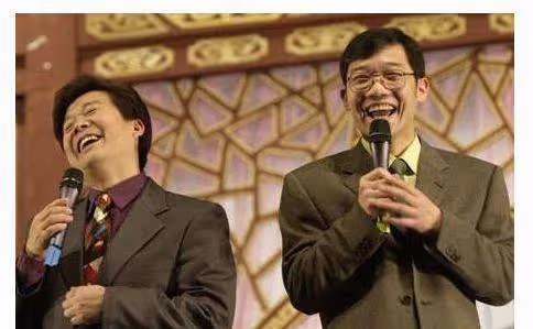 曾與牛群馮鞏齊名,成名後甩師傅,侮辱黃家駒,如今銷聲匿跡