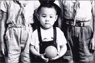 「功夫巨星」李連杰的「罪與罰」，當年多風光，如今就多落寞