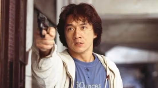 「功夫巨星」李連杰的「罪與罰」，當年多風光，如今就多落寞