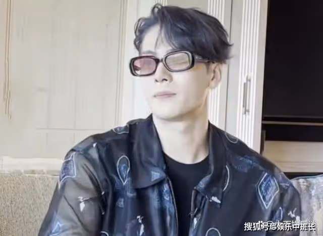 王嘉爾加入Kinjaz，曾當過《熱血街舞團》、《這！就是街舞》隊長