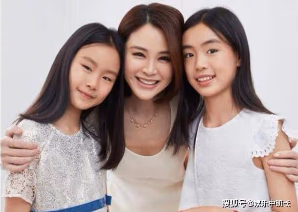 有種「高級」叫佟大為大女兒，撞臉巔峰期王祖賢，簡直天選之女