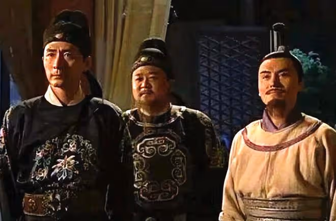淳于珊珊近況曝光!娶新加坡美女生4娃太幸福,24歲女兒美貌出眾