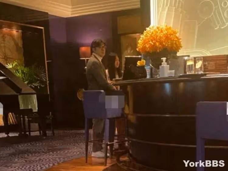 李湘離婚後和前夫首同框!王詩齡暴瘦 書包近3萬