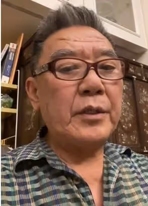 77歲演藝圈大哥「動完心臟手術」消失台灣4年 「近況被他出賣」網友又驚又喜:被萌到