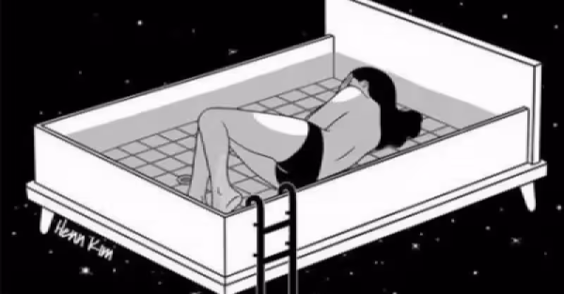 第一次去男友家，晚上未來婆婆和我睡，半夜醒來一摸枕頭，我嚇到一直發抖！
