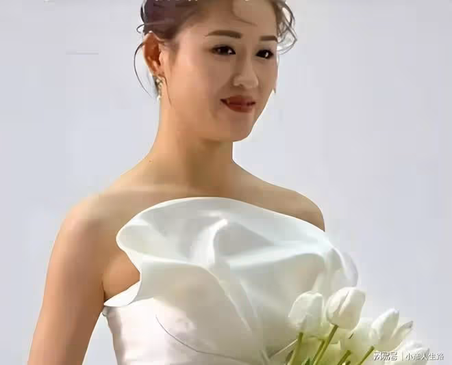 曝大衣哥兒子在十一完婚,宴會規格高於陳亞男,彩禮、三金或翻倍