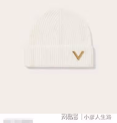 林心如穿浪姐3同款高定,戴芭比粉手套踩恨天高,3W包被指像20元
