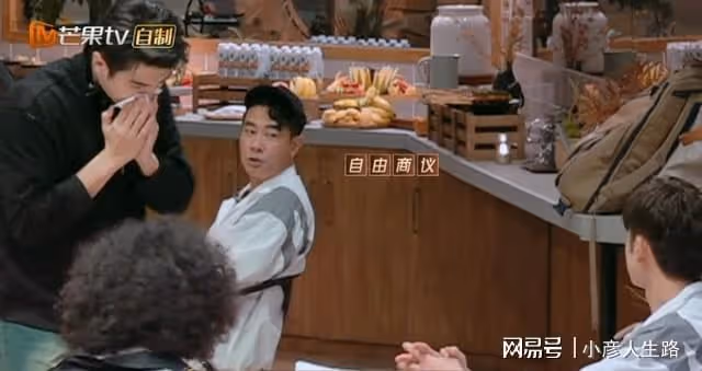 《披荊斬棘2》陳小春同盟被集體針對,霸氣喊話很有團魂