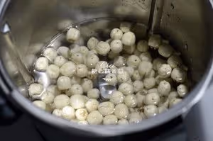 中秋｜廣式蓮蓉餡👉細膩潤滑、不幹不硬的做法揭秘㊙️