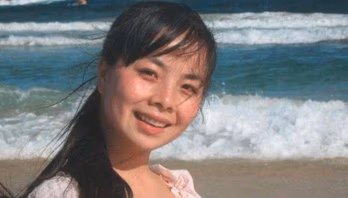 她是國家一級演員,因買不起房回到農村,如今
