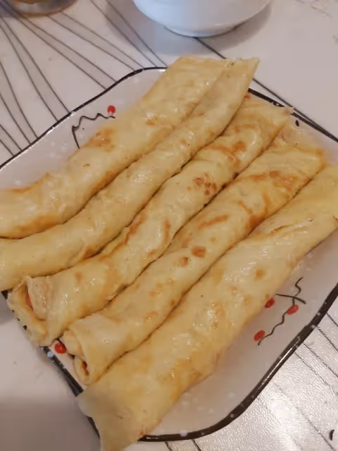 簡單好吃的雞蛋餅卷