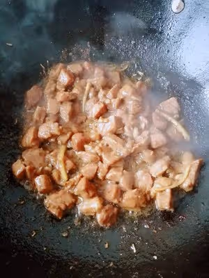 桂香梅花肉小炒