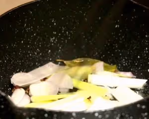 醬醋腌辣椒。非常開胃下飯哦！