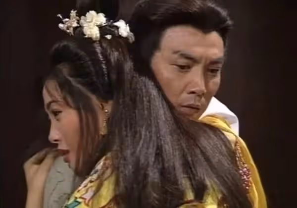 57歲亞姐季軍凍齡有術,考取瑜伽導師資格,曾被前輩臨時加掌摑戲