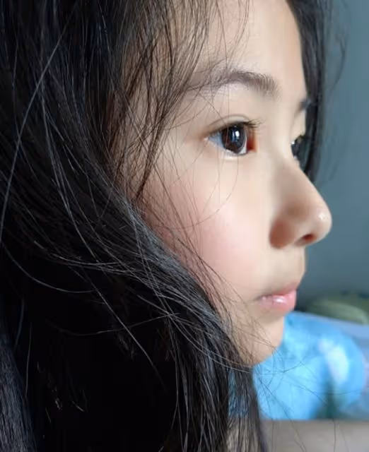 郭羨妮支持女兒選港姐!10歲愛女五官精緻如娃娃,被贊有天才演戲