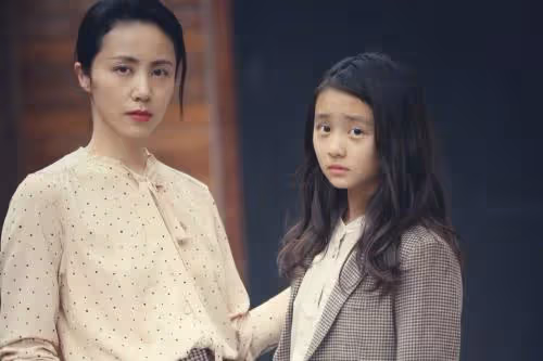 鄰居酸2千金媽「生女兒就是賠錢貨」!4歲妹「笑回反擊」嗆到無言,網讚:你女兒超棒!
