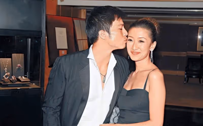 謝家唯一「清醒」的人:37歲做單親媽媽,原生家庭的痛不給下一代