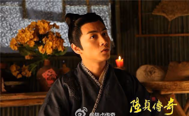 陳曉撞臉潘粵明?奶油小生的顏值坍塌現場