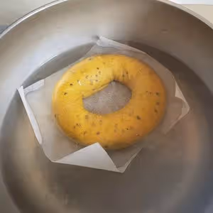 全麥咖喱奇亞籽貝果🥯
