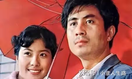 吳玉華:想要孩子決定離婚,再遇畫家生倆娃,一兒一女晚年幸福
