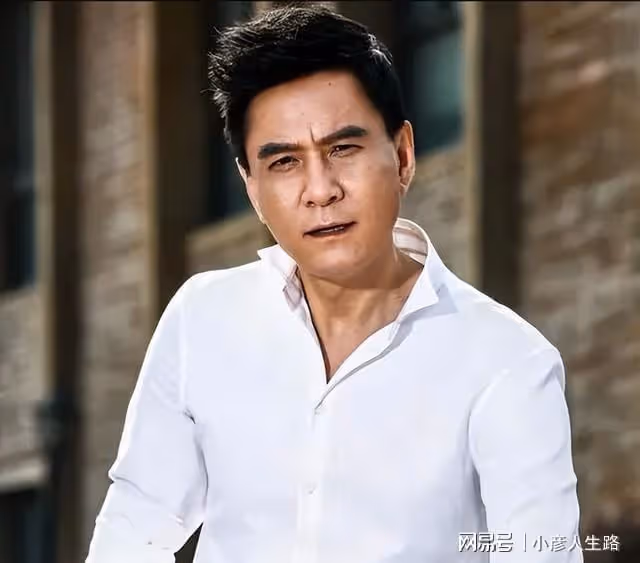 李強:演西門慶風評受害,現實中娶妻被影響,59歲仍為養家奔波