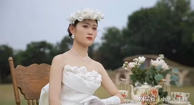 朱單偉陳萌婚紗照「刷屏」,大衣哥否認十一假期為兒子辦婚禮