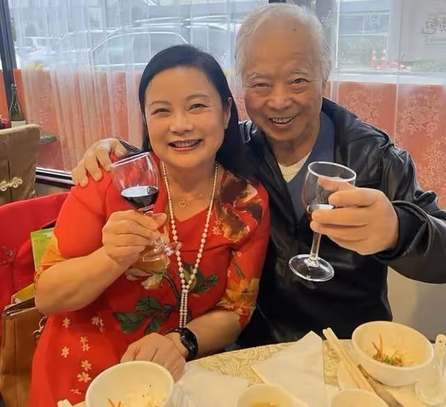 突傳死訊!81歲台灣知名男星因病離世,和妻子移居紐西蘭生活多年