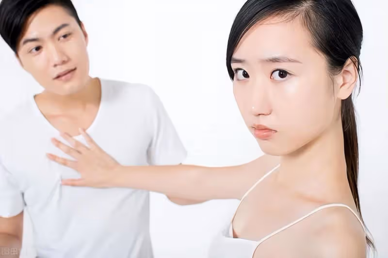 「我月薪7000讓我每月拿5000小舅子供房?」妻子:你不幫誰幫誰