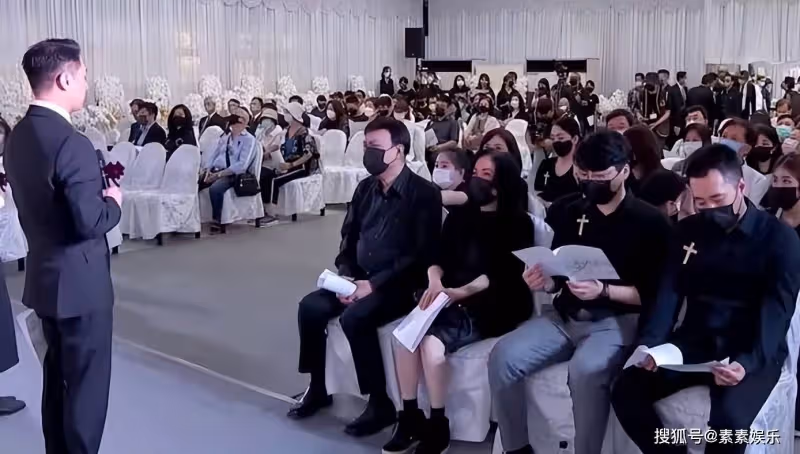 余苑綺遺體即將火化,女兒送別媽媽最後一程,哽咽喊媽媽我想你