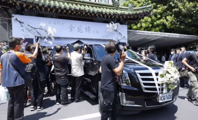 塵緣已盡　余天、李亞萍忍痛放手，全家淚崩！