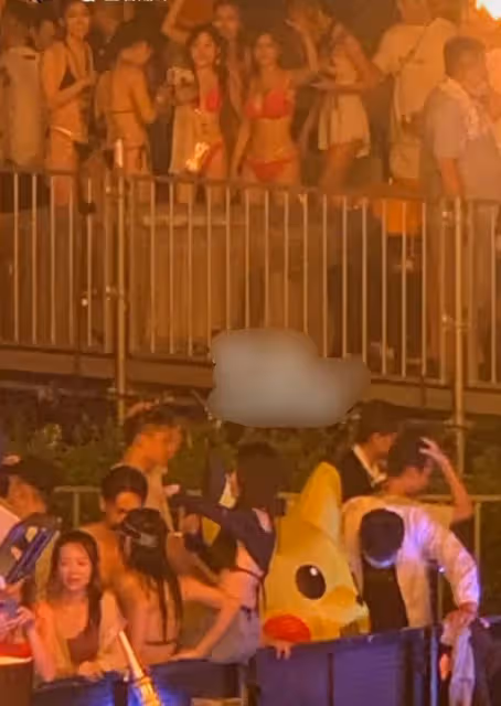 具俊曄開比基尼派對 美女如雲不怕大S吃醋