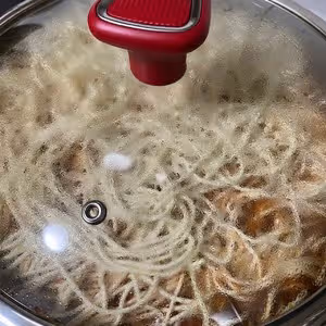 茄子燜面