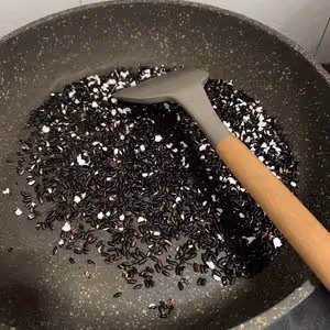 黑芝麻粉|三黑粉•黑芝麻黑豆黑米奇亞籽粉
