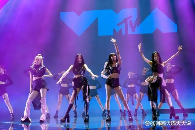 Blackpink美國MTV頒獎典禮獲獎,Lisa獲獎感言感謝YG大家庭