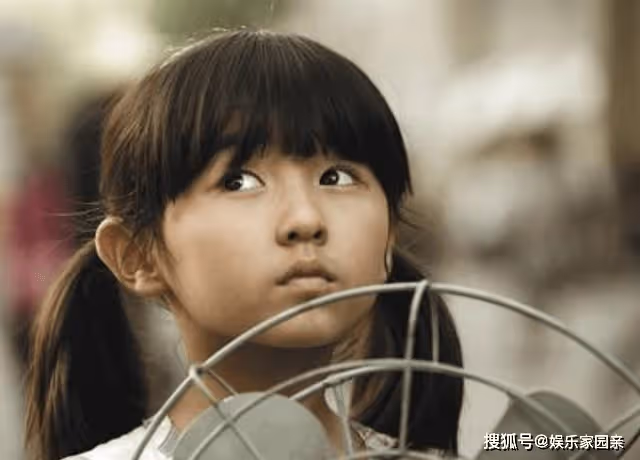這4位女星被譽為「國民閨女」,前3位星途閃耀,唯獨她默默無聞