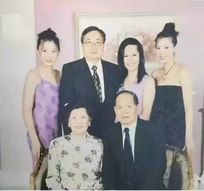 一個嫁功夫巨星，一個嫁百億豪門，成功靠婚姻從「偽名媛」變成了真豪門，網友：汪詩詩和汪圓圓的好命人生