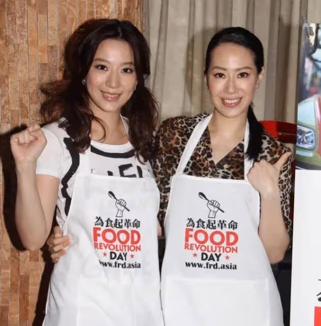 一個嫁功夫巨星，一個嫁百億豪門，成功靠婚姻從「偽名媛」變成了真豪門，網友：汪詩詩和汪圓圓的好命人生