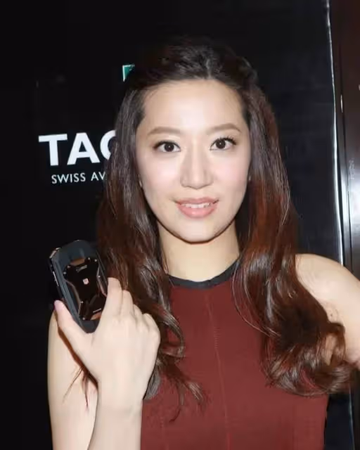 一個嫁功夫巨星，一個嫁百億豪門，成功靠婚姻從「偽名媛」變成了真豪門，網友：汪詩詩和汪圓圓的好命人生