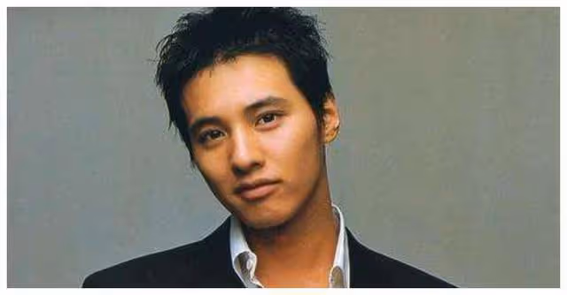 9年沒演戲，純靠臉就有不菲代言費，廣告一簽就是18年