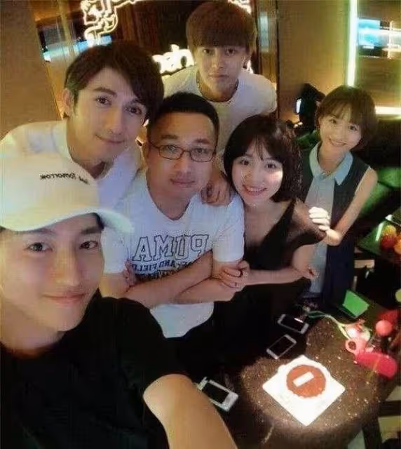 任嘉倫：已婚流量+實力派演員，但最讓我佩服的還是他老婆聶歡_李俶_時候_觀眾