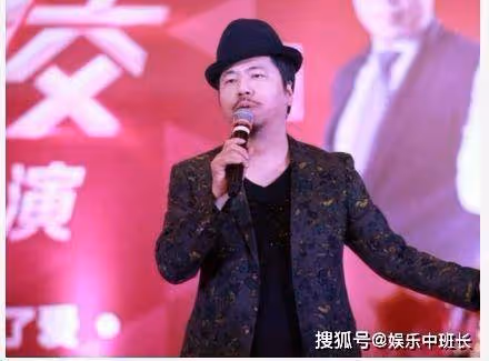 以為自己很紅，跑到鳥巢開辦演唱會，結果虧得讓妻子賣房還債！