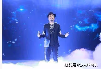 以為自己很紅，跑到鳥巢開辦演唱會，結果虧得讓妻子賣房還債！