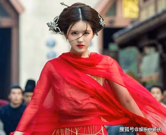 《傳聞中的陳芊芊》選角之爭，「她」才是第一人選，拒演後成就趙露思