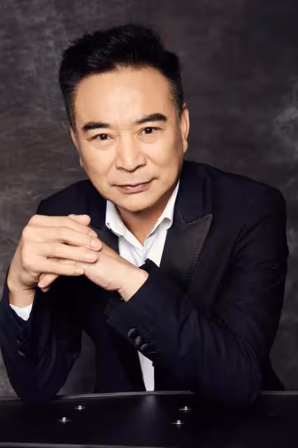 紅了事業卻賠了女兒!《青青河邊草》岳躍利悔「沒珍惜10年養女生活」 晚年喊話愛女「為父只願你平凡」心聲惹淚