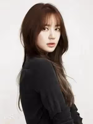 韓國四位整容美女,曾經的人氣女王現在變得認不出了