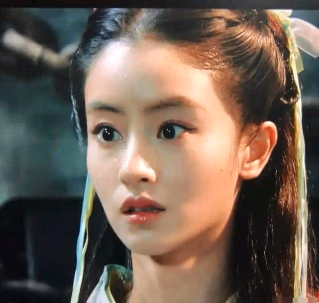 新版小龍女扮演者毛曉慧新劇播出,顏值一般感覺駕馭不住女主角