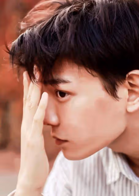 新版《笑傲江湖》中超高顏值的東方不敗,如今逆襲成為霸道總裁了